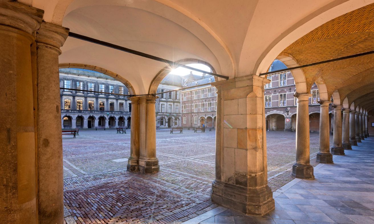 The binnenhof Ten Hague